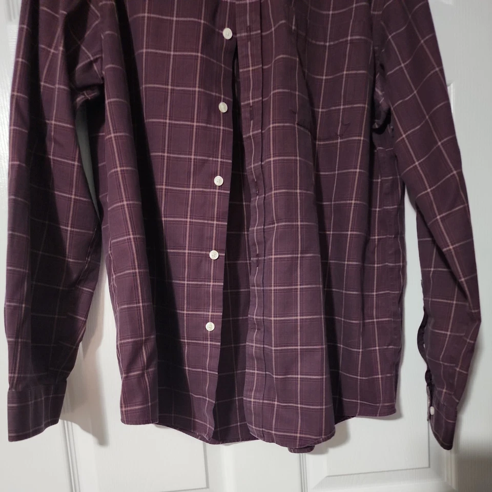 Camisa Eddie Bauer XL Púrpura Oscuro Resistente a las Arrugas Vestido Oxford Abotonada Foto 3 de 4