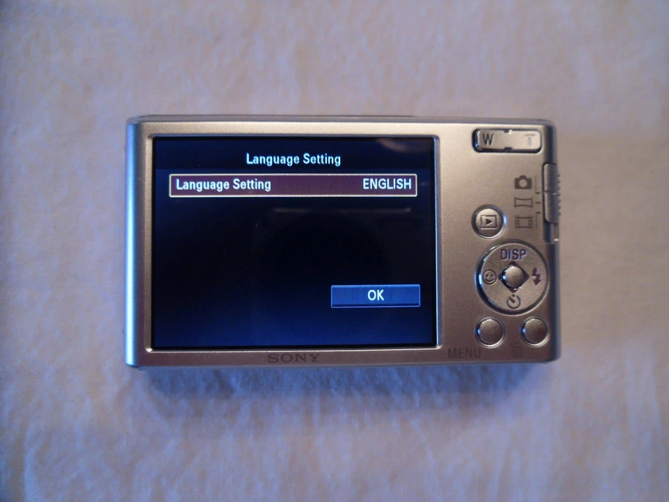 Sony Cybershot DSC-W830 20.1MP 8x Optical Zoom Digital Camera -90-95% New s7 - Image 4 of 4