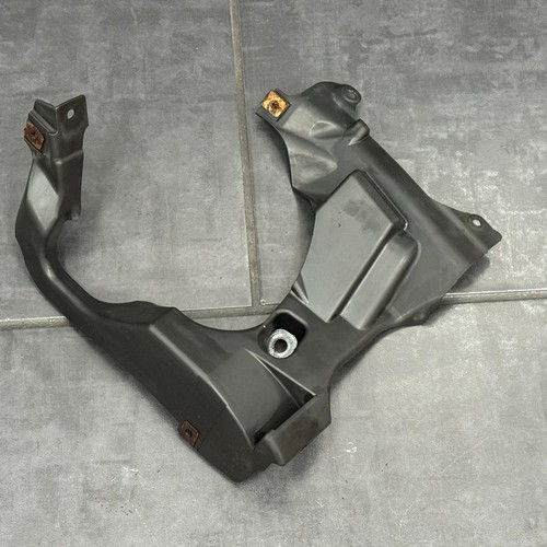 BMW F07 F10 F11 Abdeckung Lenkgetriebe vorne links XDrive Verkleidung 7228685