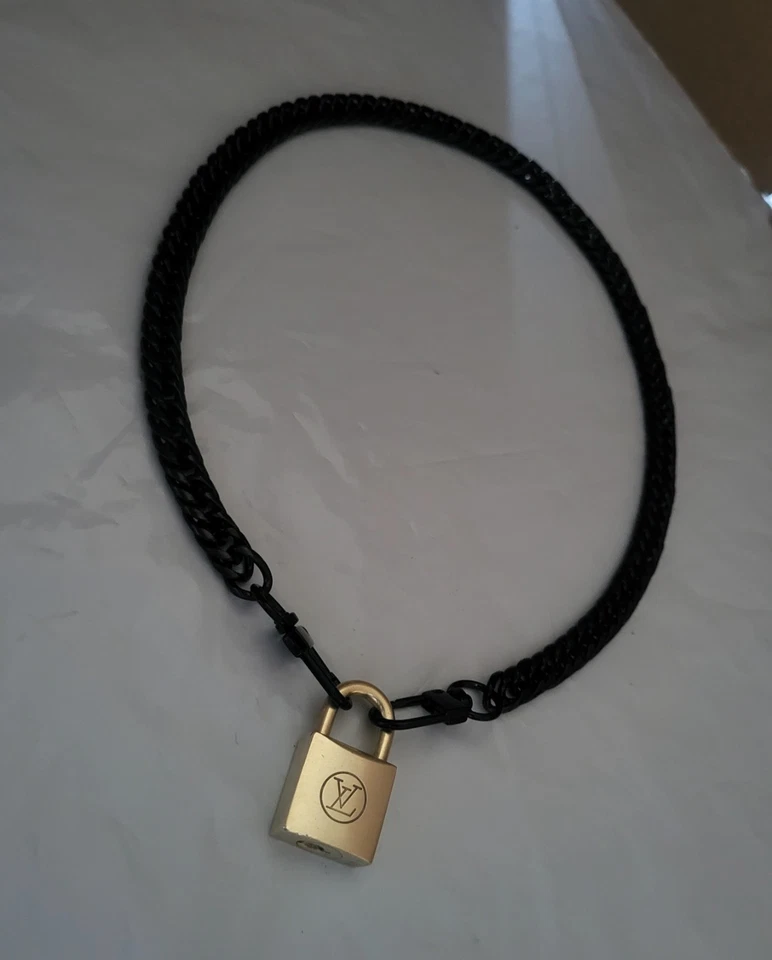 Authentic Louis Vuitton Padlock NO KEY & No Brand Black Steel Necklace - Image 2 of 4