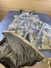 Redhead Men's Silent Hide Thermolite Bib Overalls Realtree Camo Size Med