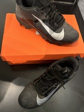 Nike Alpha Menace 4 Shark Men's Football Cleats Black/White Metallic Size 10W