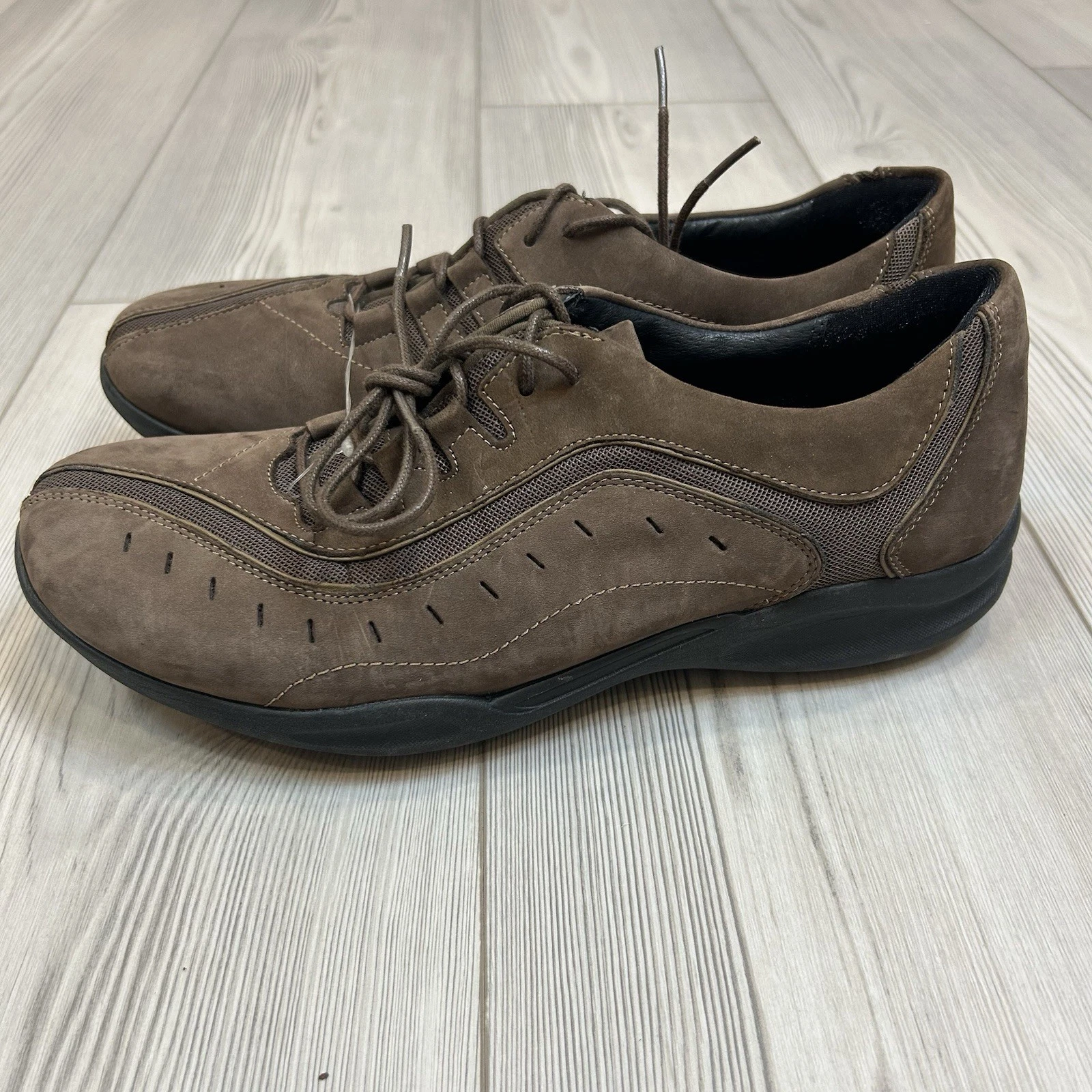 Scarpa da passeggio Oxford donna Clarks Wave 86509 in pelle marrone stringata taglia 11