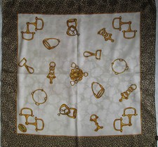 -Stunning ENRICO COVERI scarf 100 silk VGC vintage scarf