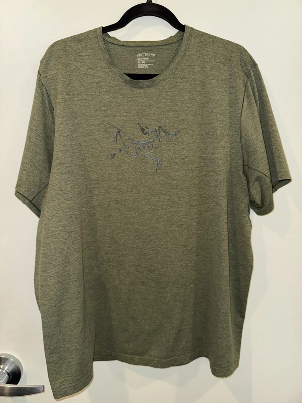 arcteryx  shirt
