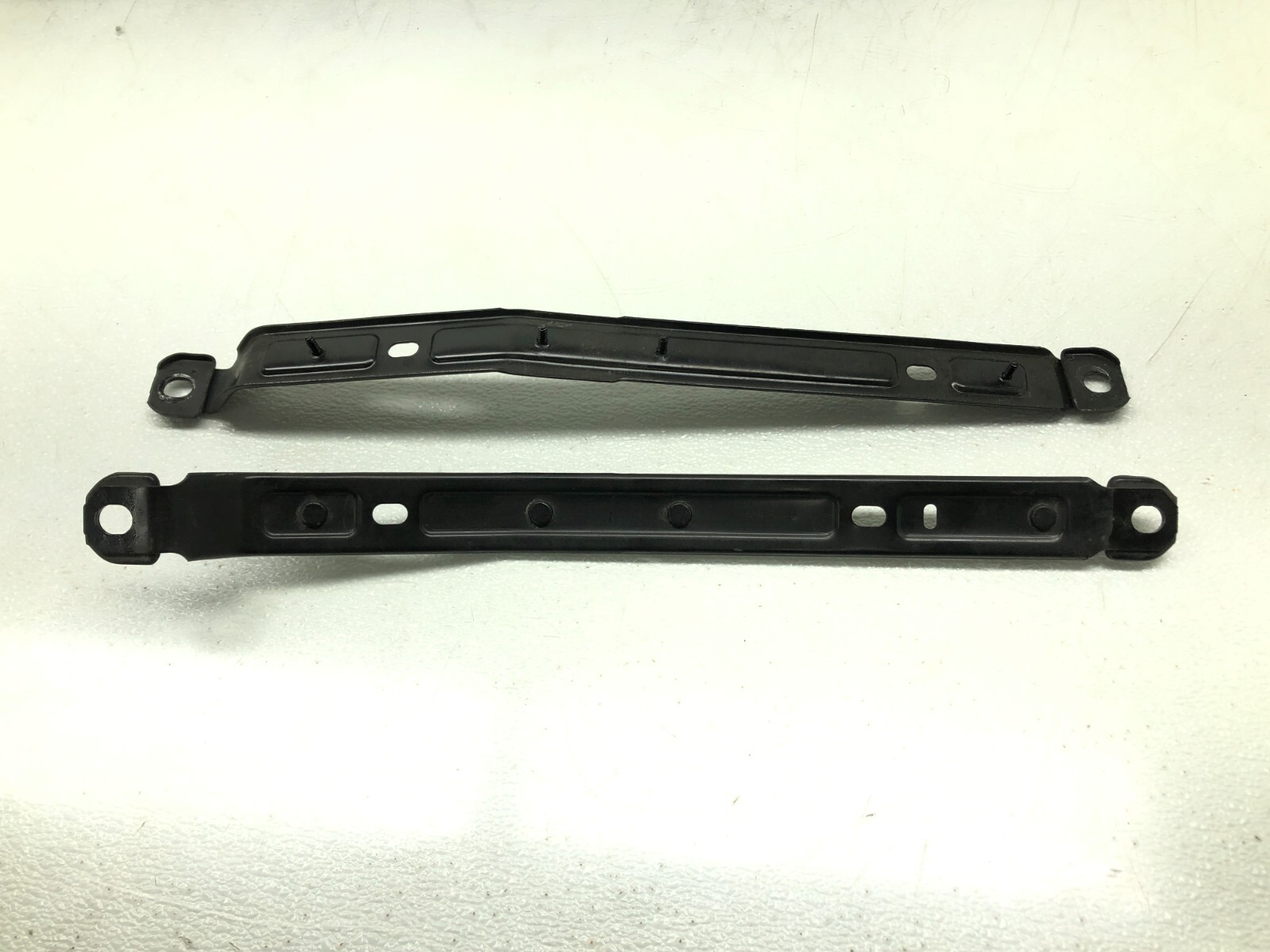 2017-2020 MASERATI LEVANTE REAR UNDER BODY SPLASH GUARD SHIELD COVER OEM.