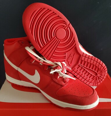 NEW AUTHENTIC NIKE DUNK HI SE 