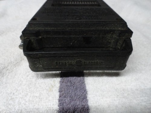 Vintage General Electric (two-way power) model no. 7-2800B portable AM/FM Works - Picture 6 of 6