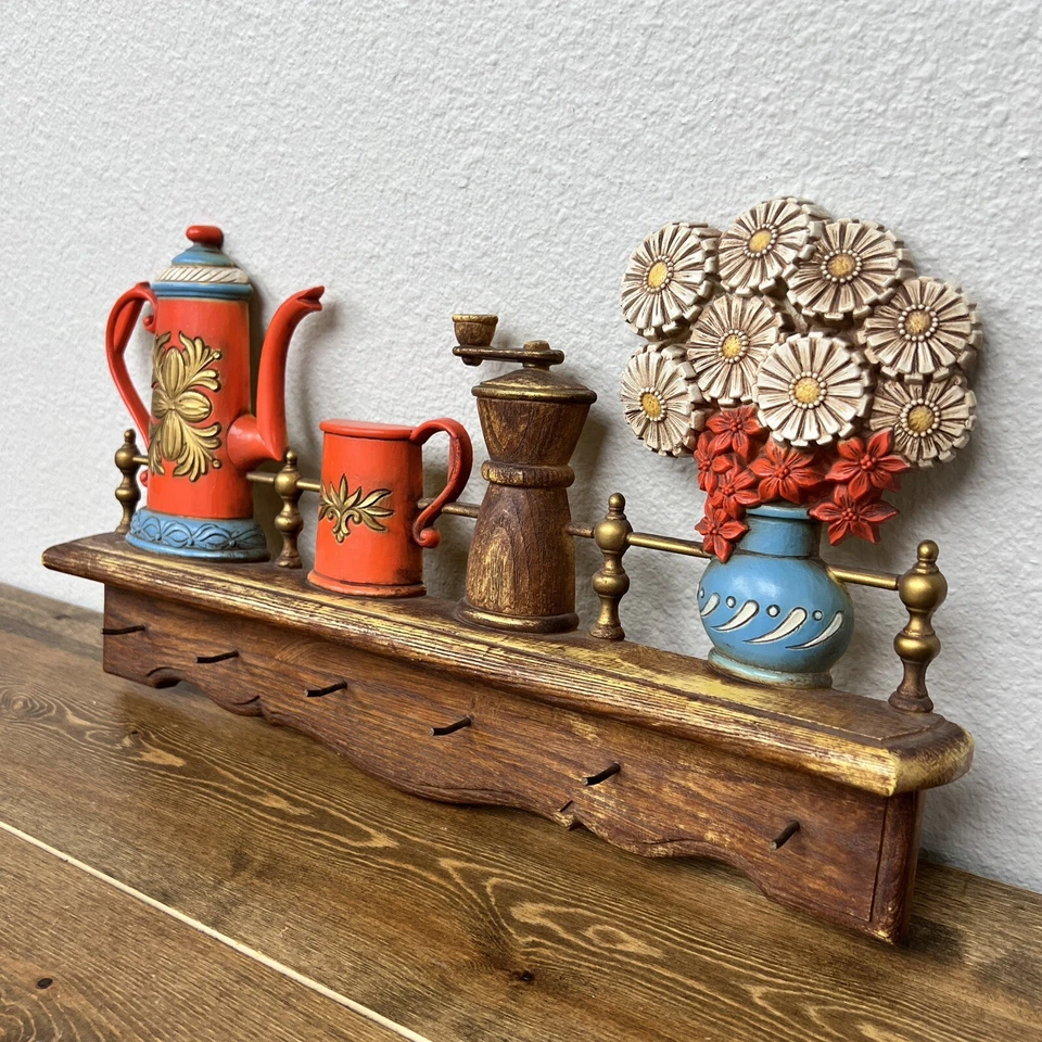 Estante decorativo vintage de plástico moldeado años 70 con ganchos decoración de pared Foto 2 de 4