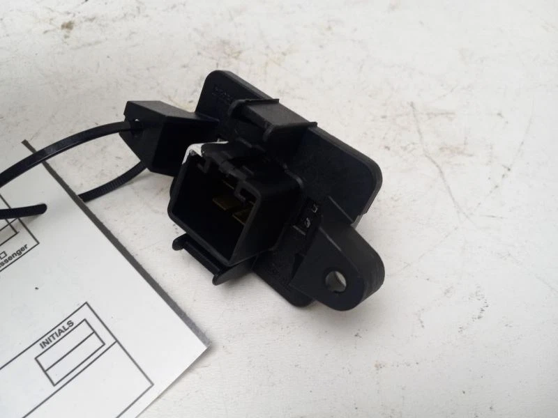 Chrysler Town Country 2008 2019 soplador motor resistencia Foto 3 de 4