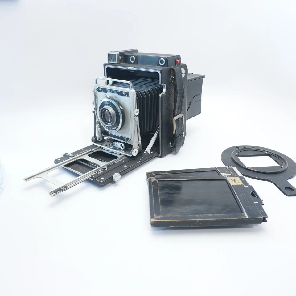 Graflex Crown Graphic 4x5 Camera w/ Kodak Ektar f:4.7 127mm Supermatic Shutter - Image 3 of 4