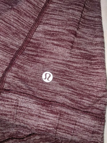 Lululemon Shirt Women's Pullover Heathered Berry Size 10 Thumbholes - Picture 7 of 24
