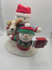 Hallmark 2020 Jingle Pals Cozy Christmas Selfie Snowmen Dog Sound Motion Lights
