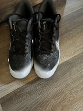 Why Pay $69.00 Nike diamond fast flex size is 6.5 