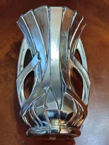 MCCOY POTTERY ANTIQUA SILVER RIBBON STRAP VASE 12 3/8"