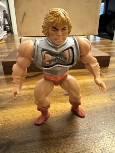 Vintage 1981-83 MOTU Battle Armor He-Man Soft Head No Spring. Action Figure