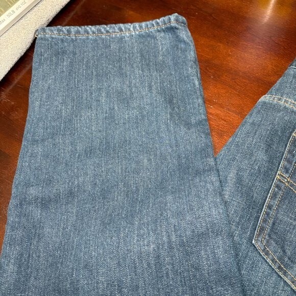 Picture 3 of 8