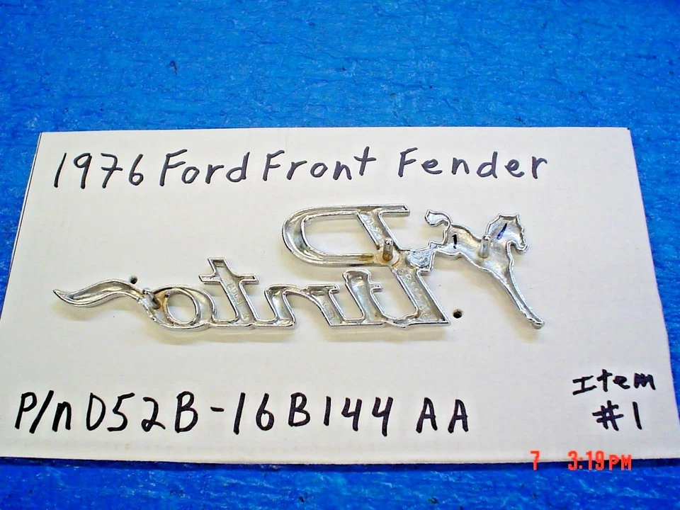 Ford Pinto 1976 emblema Foto 3 de 3