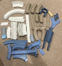 Thomas The Train Tracks White Blue Tan Straight Curved Switch 60 Pcs