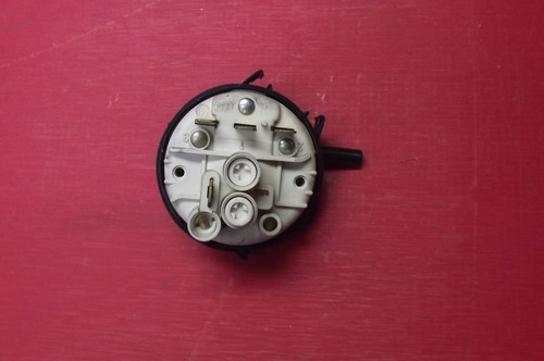 Waschmaschine HOTPOINT WM53A Druckschalter