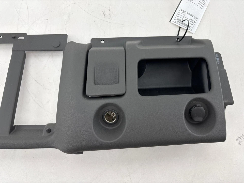 2007 Chevrolet Silverado 1500 нижняя отделка бардачка панель OEM - Изображение 3 из 4