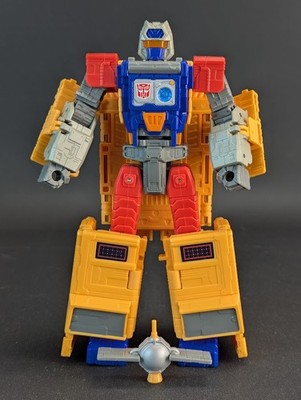 Transformers Dramatic Capture Mainframe complete Takara WFC Generations