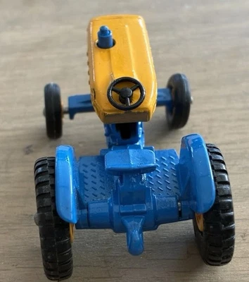 FORD FARM TRACTOR MATCHBOX Lesley # 39 orange WITH ORIGINAL BOX UNPLAYED WITH - Image 1 of 4