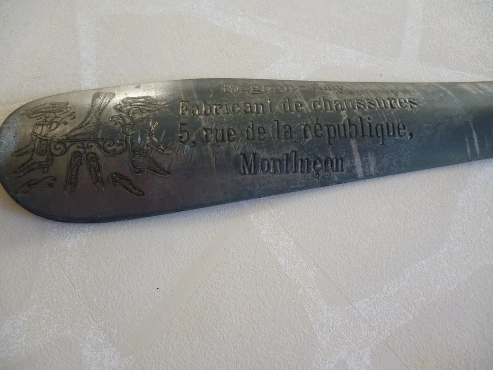 chausse pied ancien pub-biegnon-amy-fabricant de chaussures montlucon - Photo 4/4