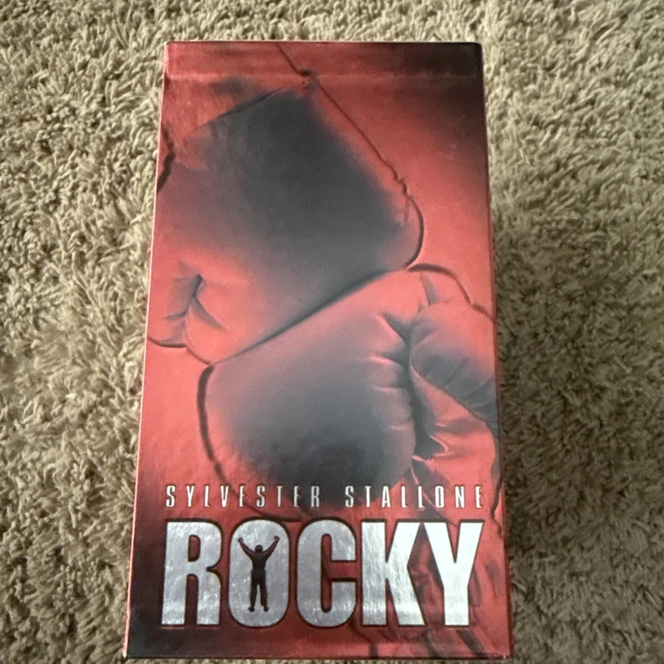 Rocky VHS Tapes Limited Box Set 1 Through 5 Home Video I-V MGM UA Stallone Foto 2 de 4