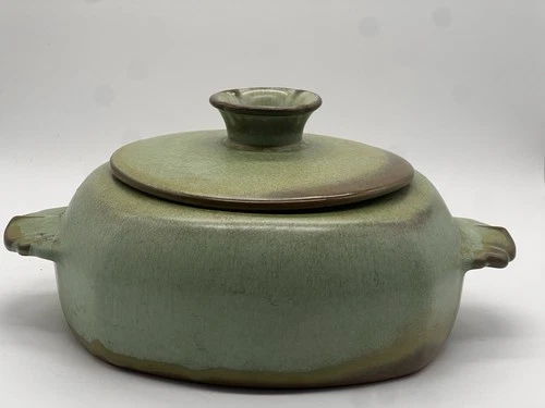 Vintage Frankoma Pottery Covered Casserole/Bean Pot #5V Plainsman Prairie Green