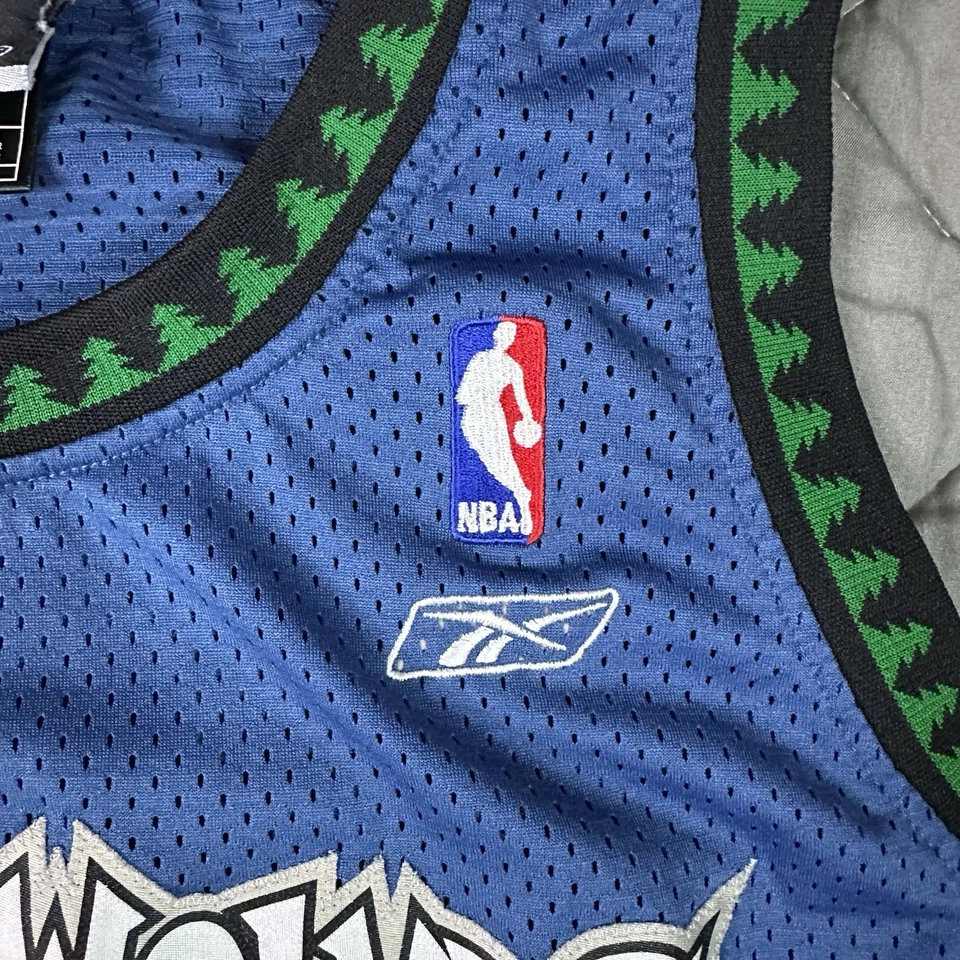 Camiseta deportiva vintage Reebok Minnesota Timberwolves para hombre 2XL azul Kevin Garnett y2k Foto 3 de 4