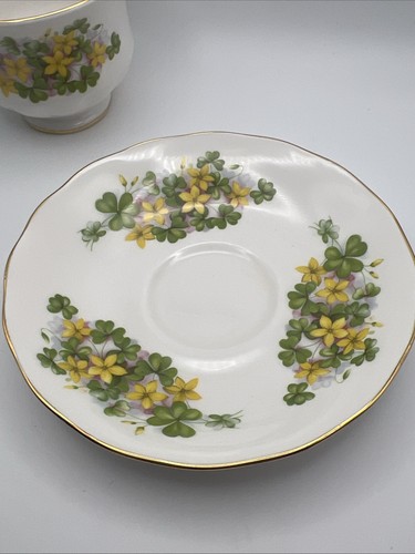 Juego de tazas de té y platillos Queen Anne Bone China trébol Buttercup hecho en Inglaterra - Imagen 2 de 9