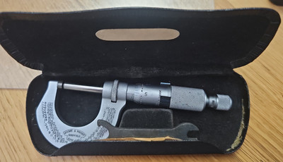 Moore & Wright No. 961 Mikrometer 0-1'' - gravierte Tabelle - Satin Chrom - Sheffie