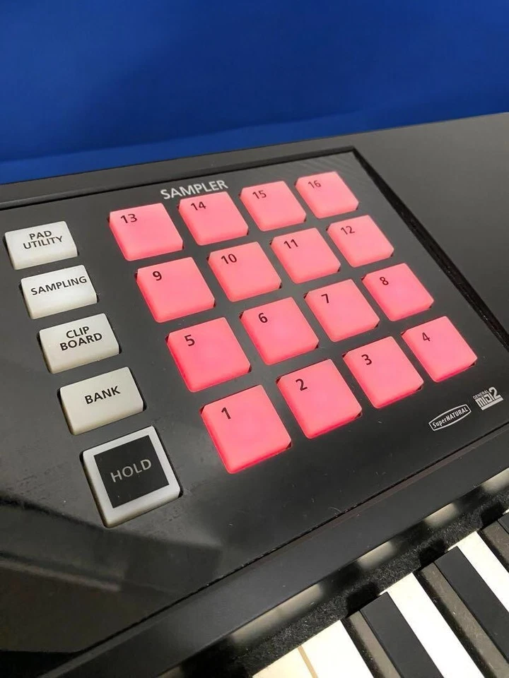 ROLAND FA 08 88 key keyboard synthesizer Tested/working - Image 4 of 4