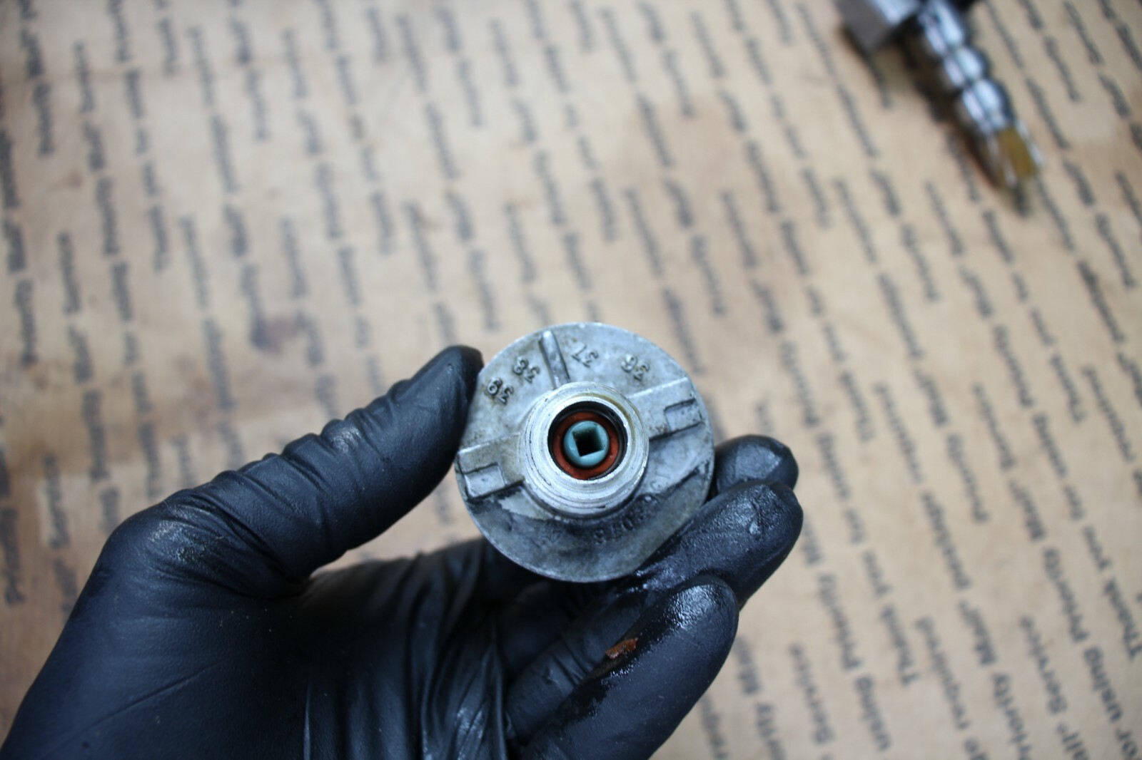 90 ROLLS ROYCE SILVER SPUR SPEEDOMETER GEAR