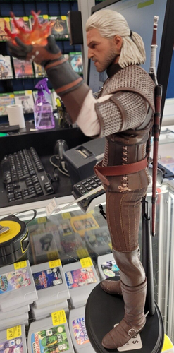 1/6 Scale MTTOYS The White Wolf - Geralt of Rivia - Witcher 3 open for display - Picture 4 of 14