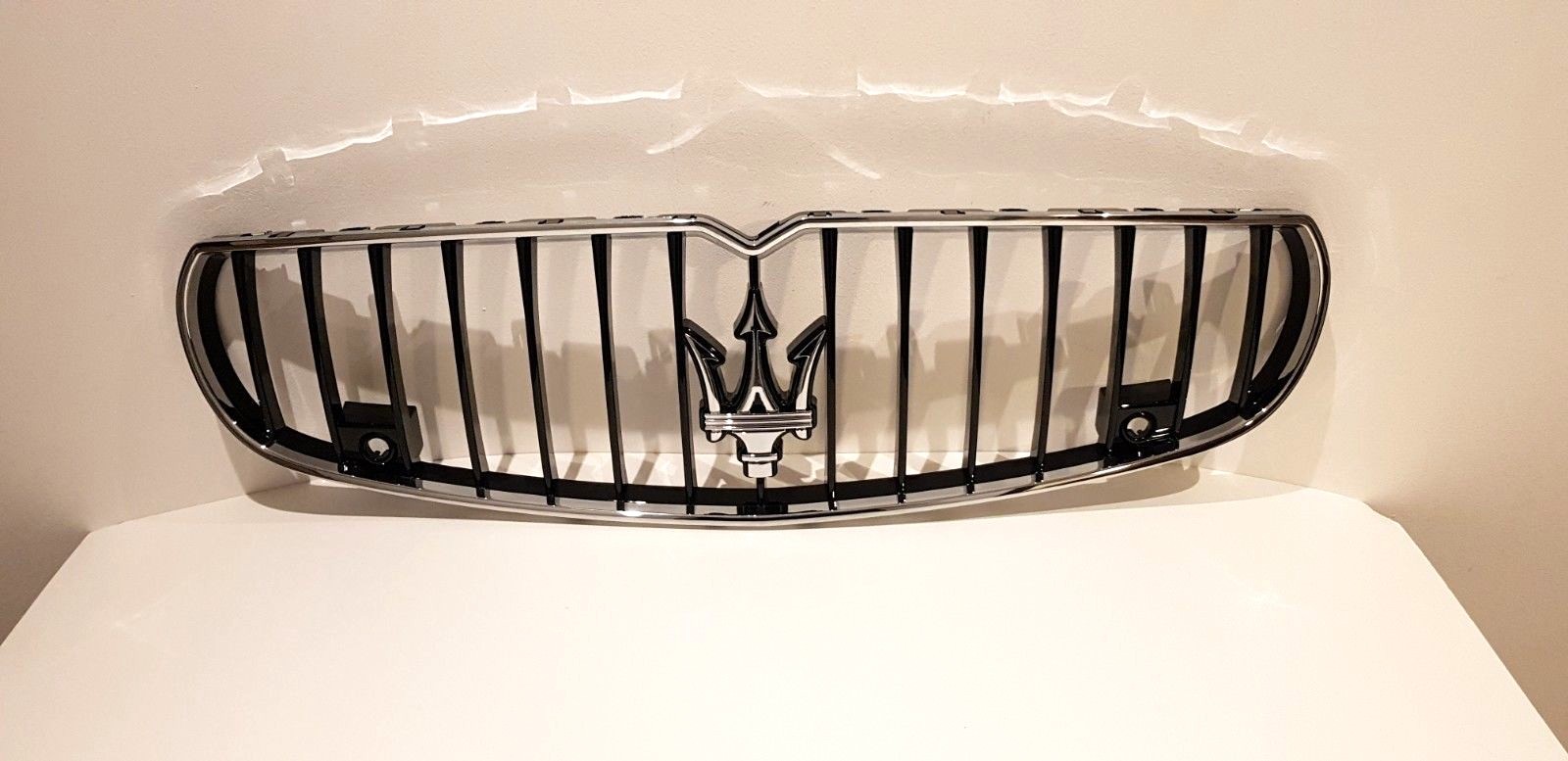Maserati Ghibli Front Bumper Grill 2014 - 2017 - Genuine