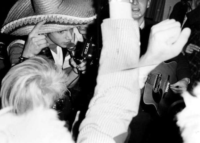 Thumbnail - Dorfpunks Rocko Schamoni