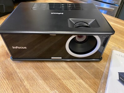 InFocus IN2114 DLP Projector