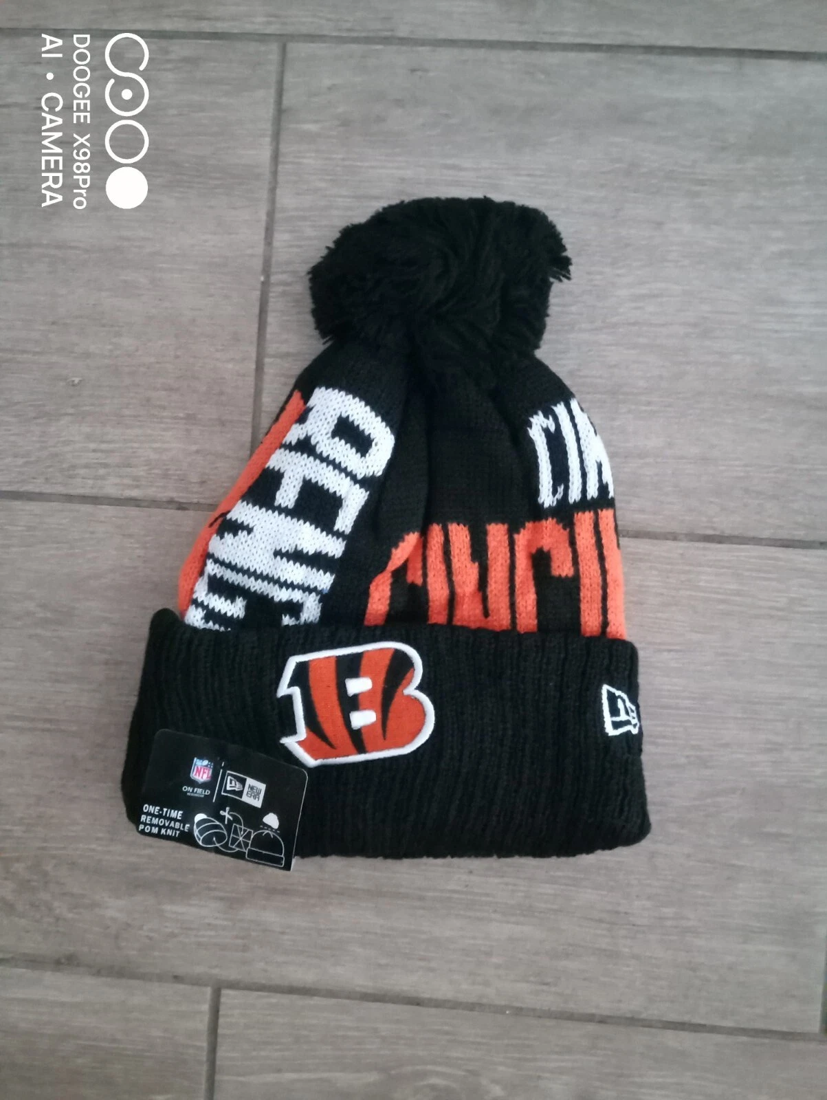 Cincinnati Bengals NFL Bobble Beanie Team Multi Colour Tag Still On