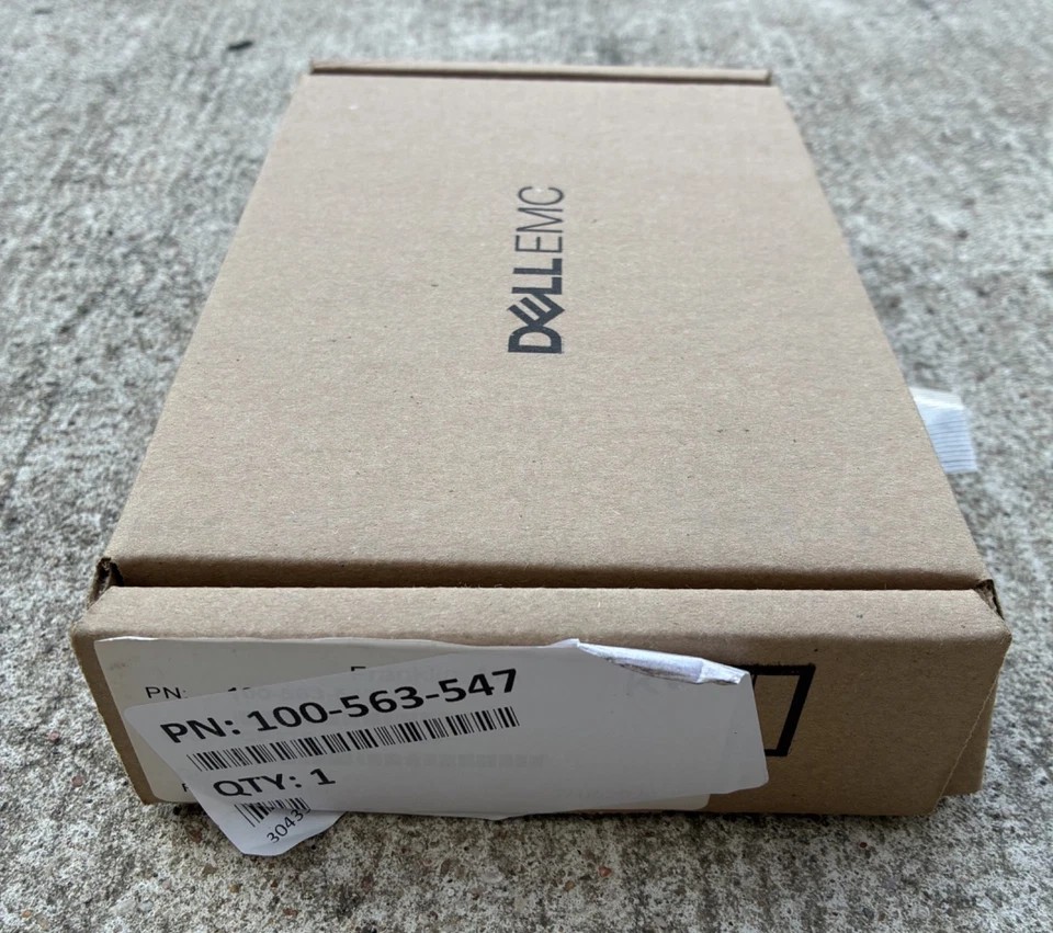 NEW 100-563-547 EMC 14GB (SLC) SATA 3Gb/s uSATA 1.8-in SSD VNXe3100 - Image 2 of 3