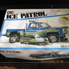 Vintage Original Chevrolet California Pickup Ice Patrol 1/25 Scale Revell Kit