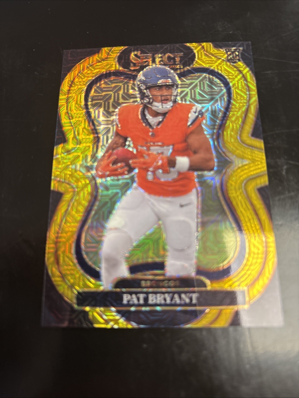 2025 Panini Select Pat Bryant Gold Mojo /10 Suite Level  RC - Denver Broncos