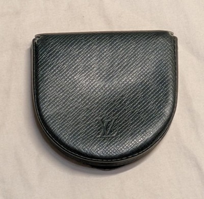 Louis Vuitton Taiga Porto MonCuvette Coin Case Dark Green 