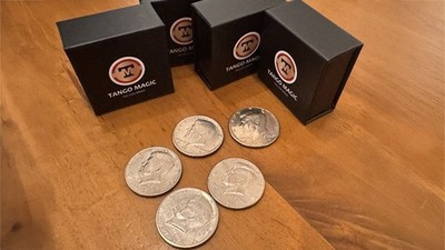 Expanded Shell Half Dollar plus 4 normale Münzen von Tango Magic