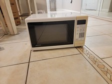 Daewoo New Cooking Countertop Microwave Oven White 0.7 cu ft 700W