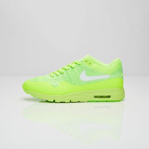 W Nike Air Max 1 Ultra Flyknit 843387-701 Volt/White-Electric Green UK 5.5  | eBay