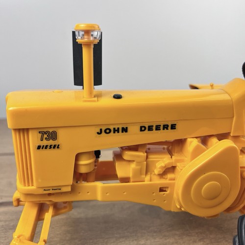 1/16 John Deere 730 Standard Industrial by Yoder New In Box - Picture 4 of 14