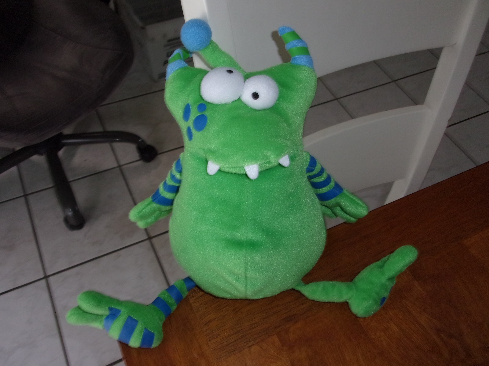 Picture 2 of 2