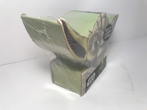 New/Sealed STAR WARS COLLECTORS YODA 32 Valentines in BOX THAT IS ALSO A BANK - Picture 3 of 4